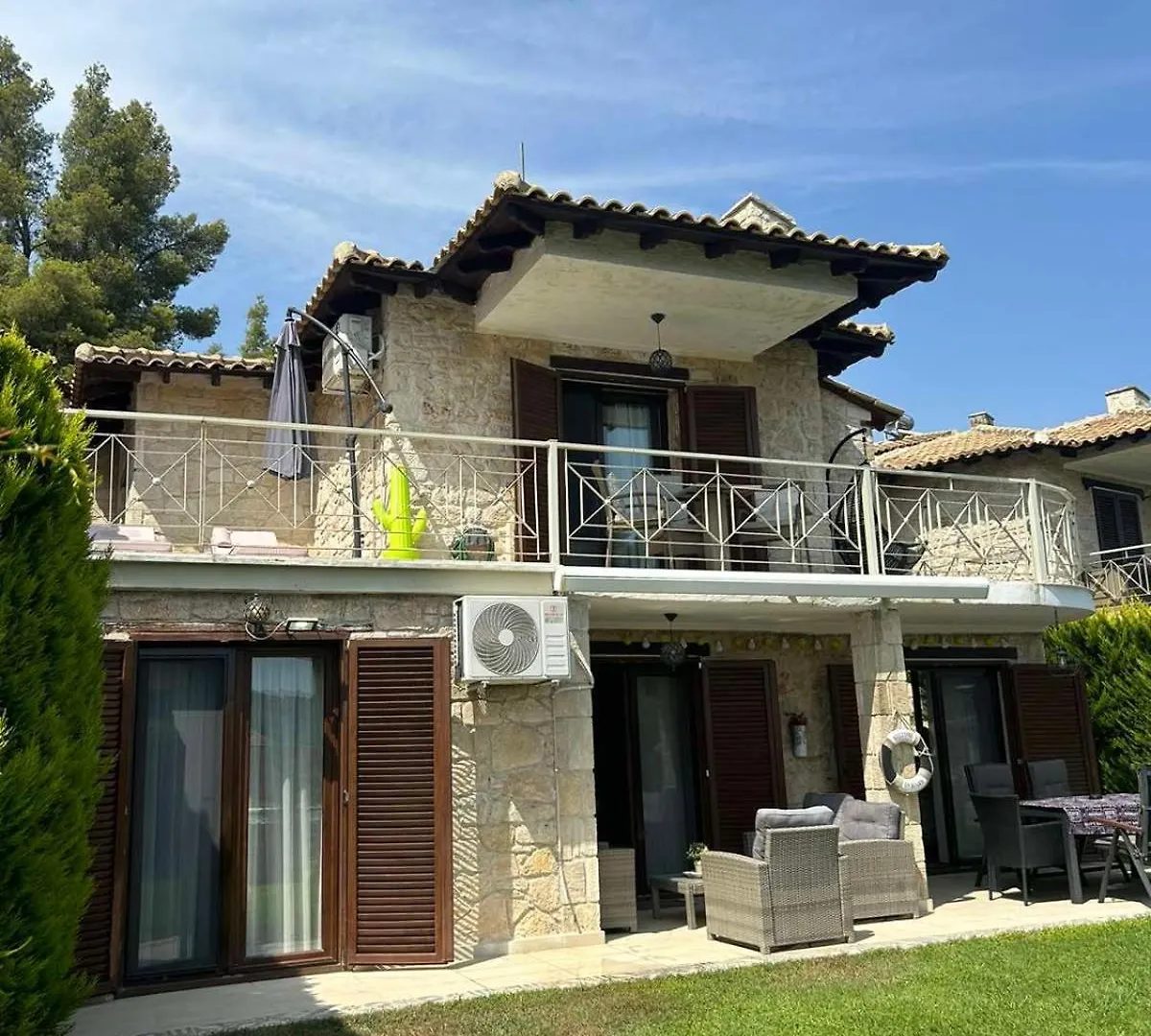 Stone Villa Siviri